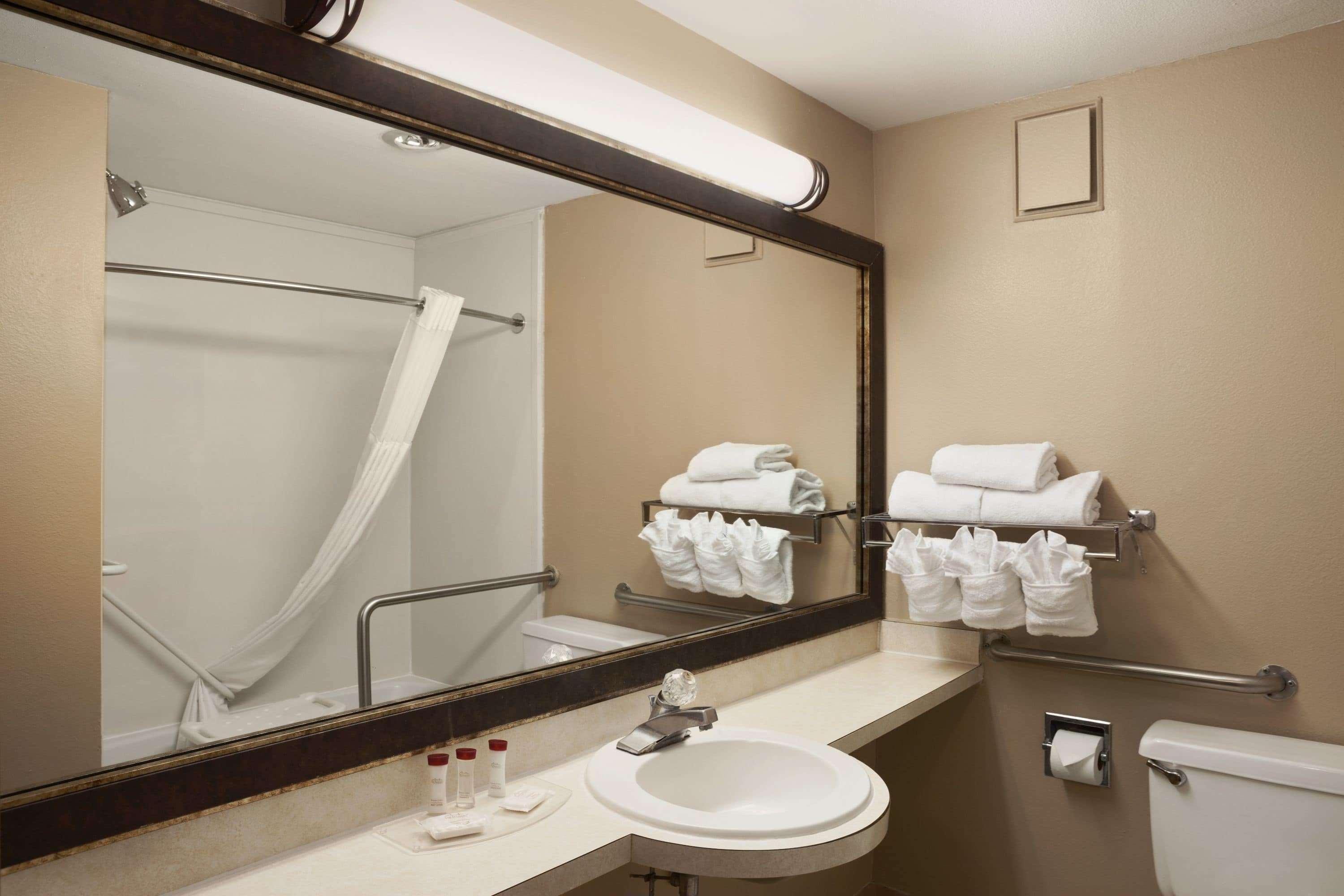 Ramada By Wyndham Sioux City Zewnętrze zdjęcie